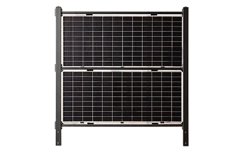 Premium Solarzaun² auf unbefestigtem Untergrund