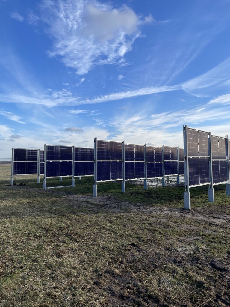 Agri-Solarpark in Hannover Flughafen